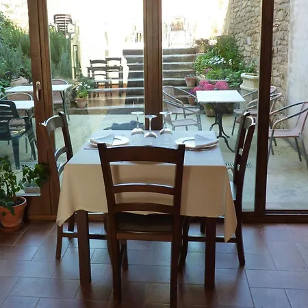 La Fuente Konukevi 3*