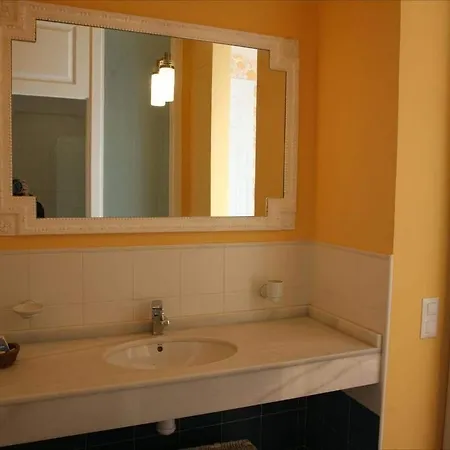 La Fuente Konukevi 3*