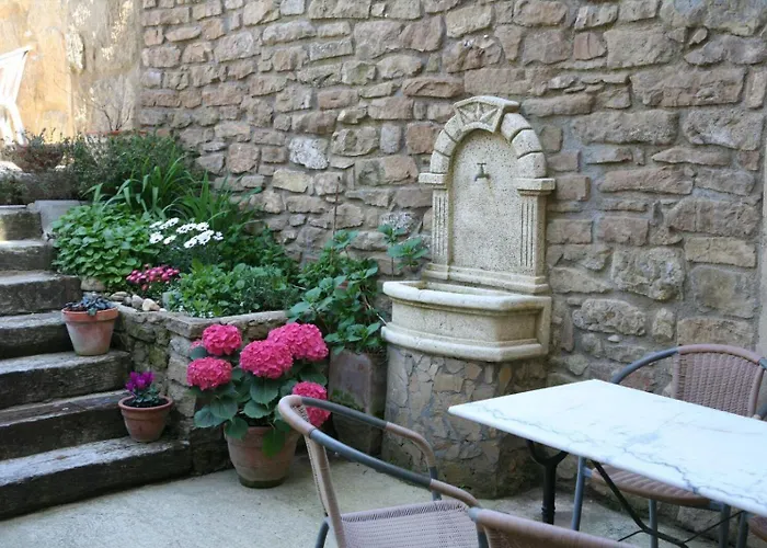 La Fuente Guest house 3*